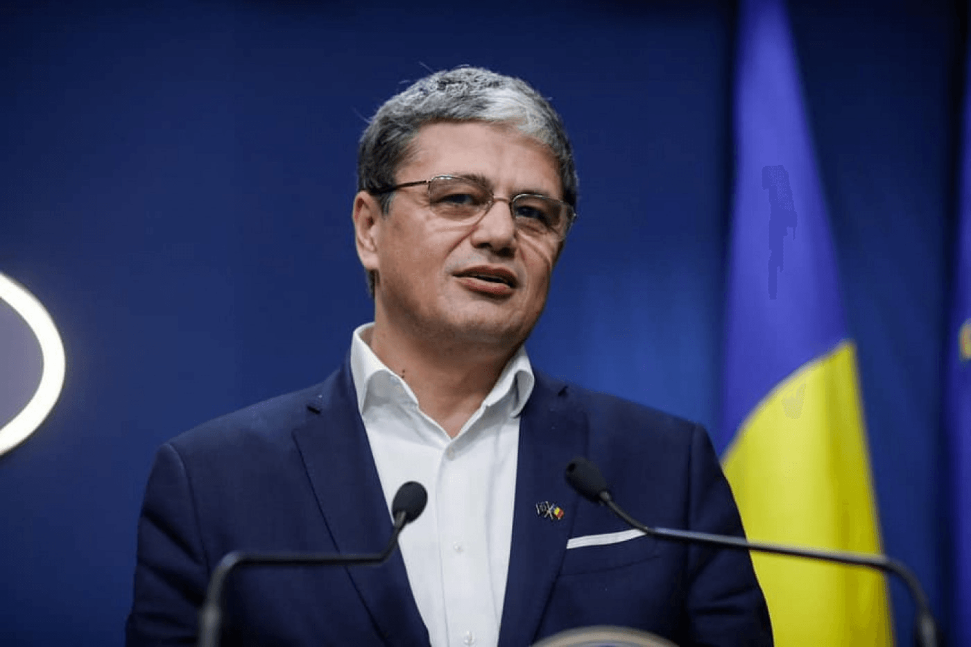 Boloş: Ne îndreptăm fie spre o revizuire a salariilor în sistemul bugetar, fie spre o potențială reducere a numărului de bugetari