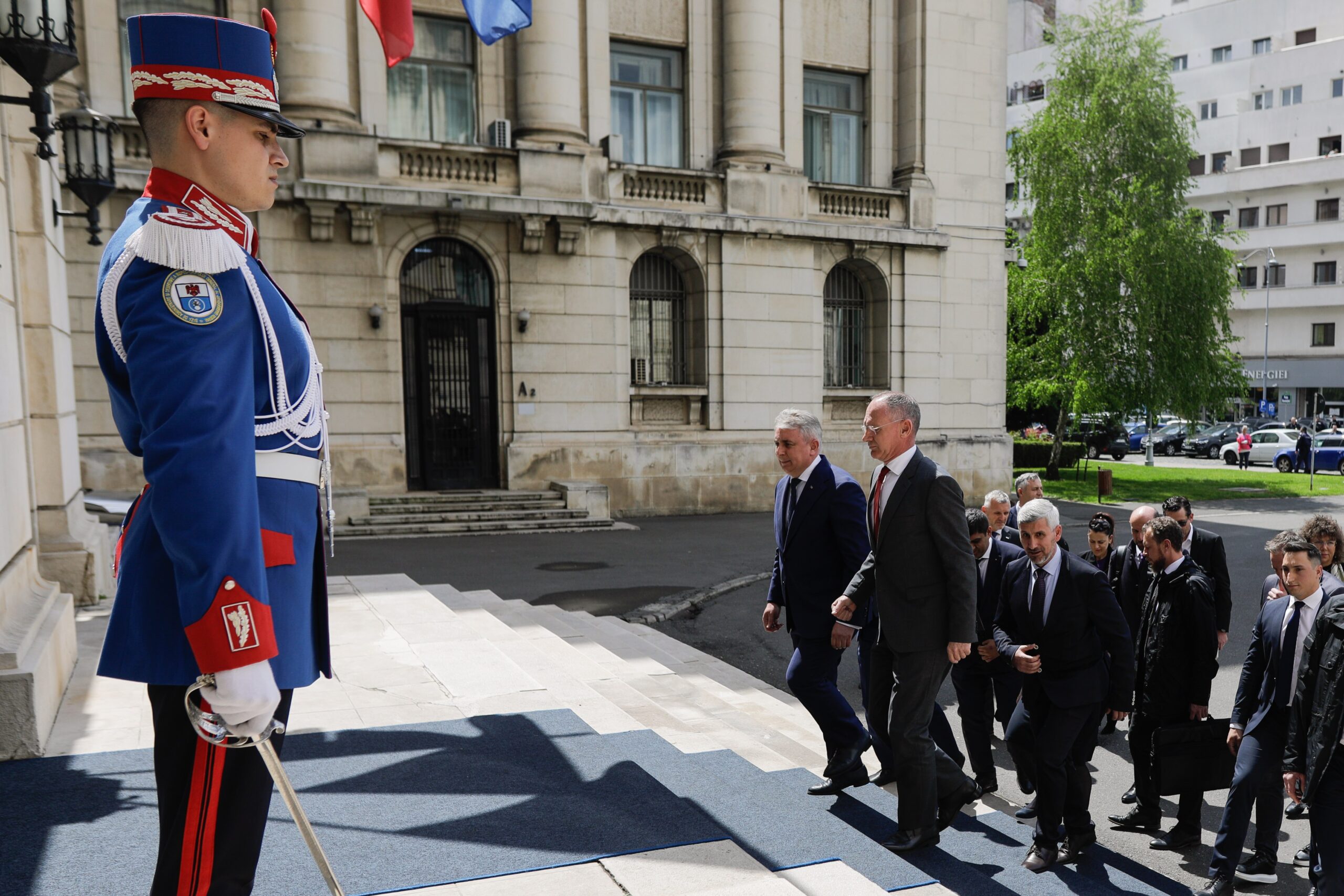 Confuzie la Bucureşti pe tema Schengen după vizita ministrului austriac de Interne ANALIZĂ