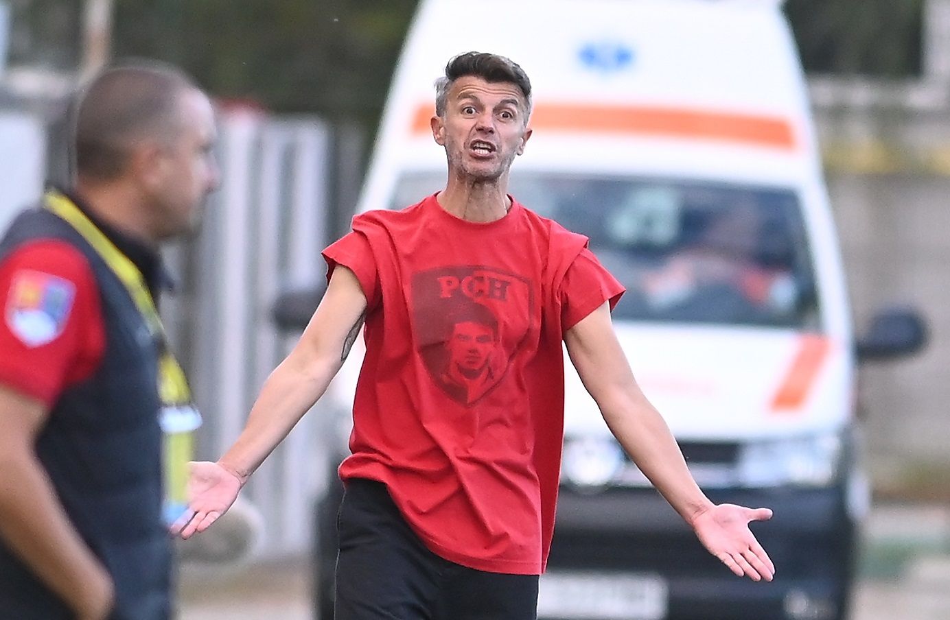 Dinamo pierde patru fotbalisti înaintea barajului cu FC Argeș