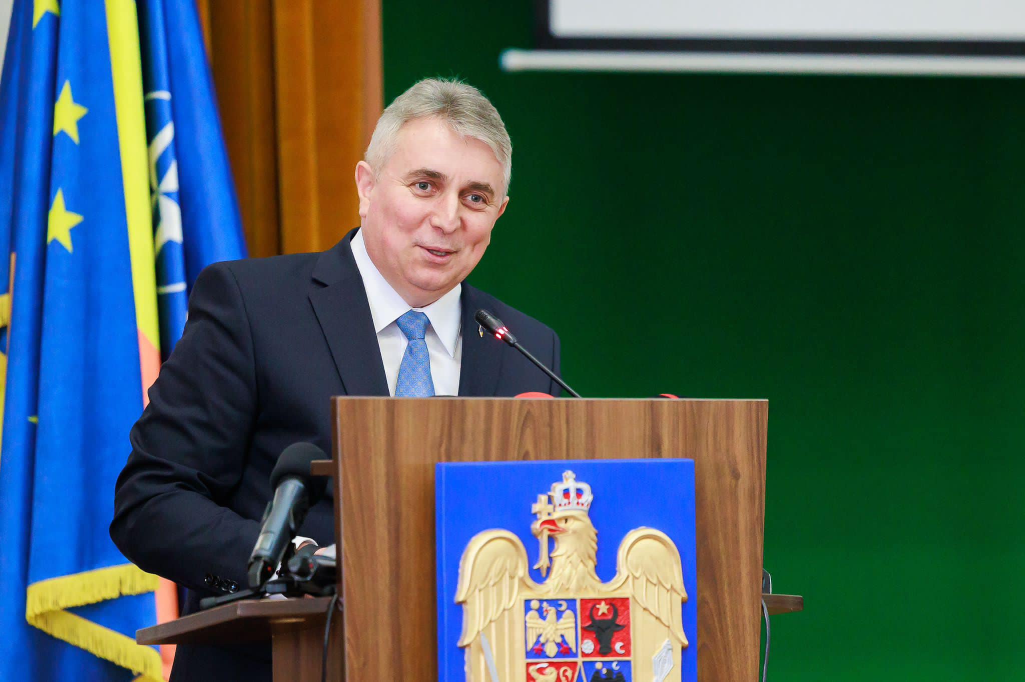 În România sunt aproximativ 70.000 de deţinători de arme de foc LETALE. Majoritatea, de vânătoare