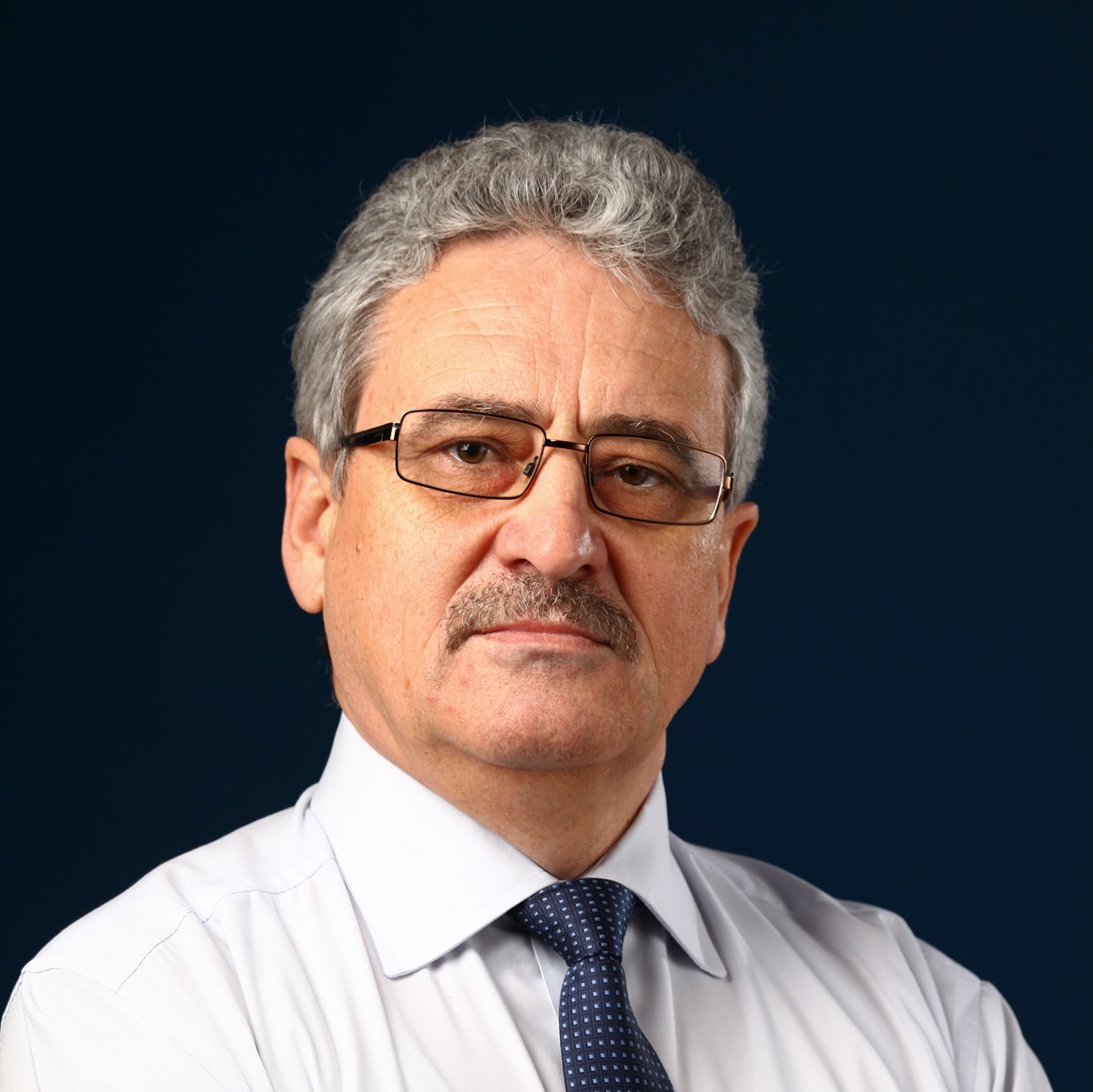 „Este exclus ca şcolile să se deschidă luni”