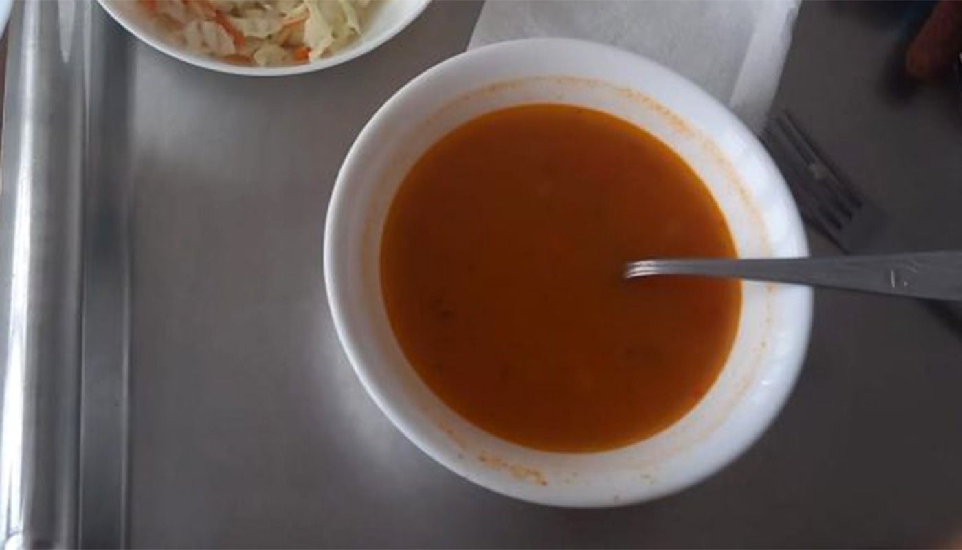 Ireal cât costă o ciorbă de cartofi în cantina Moxa de la ASE!