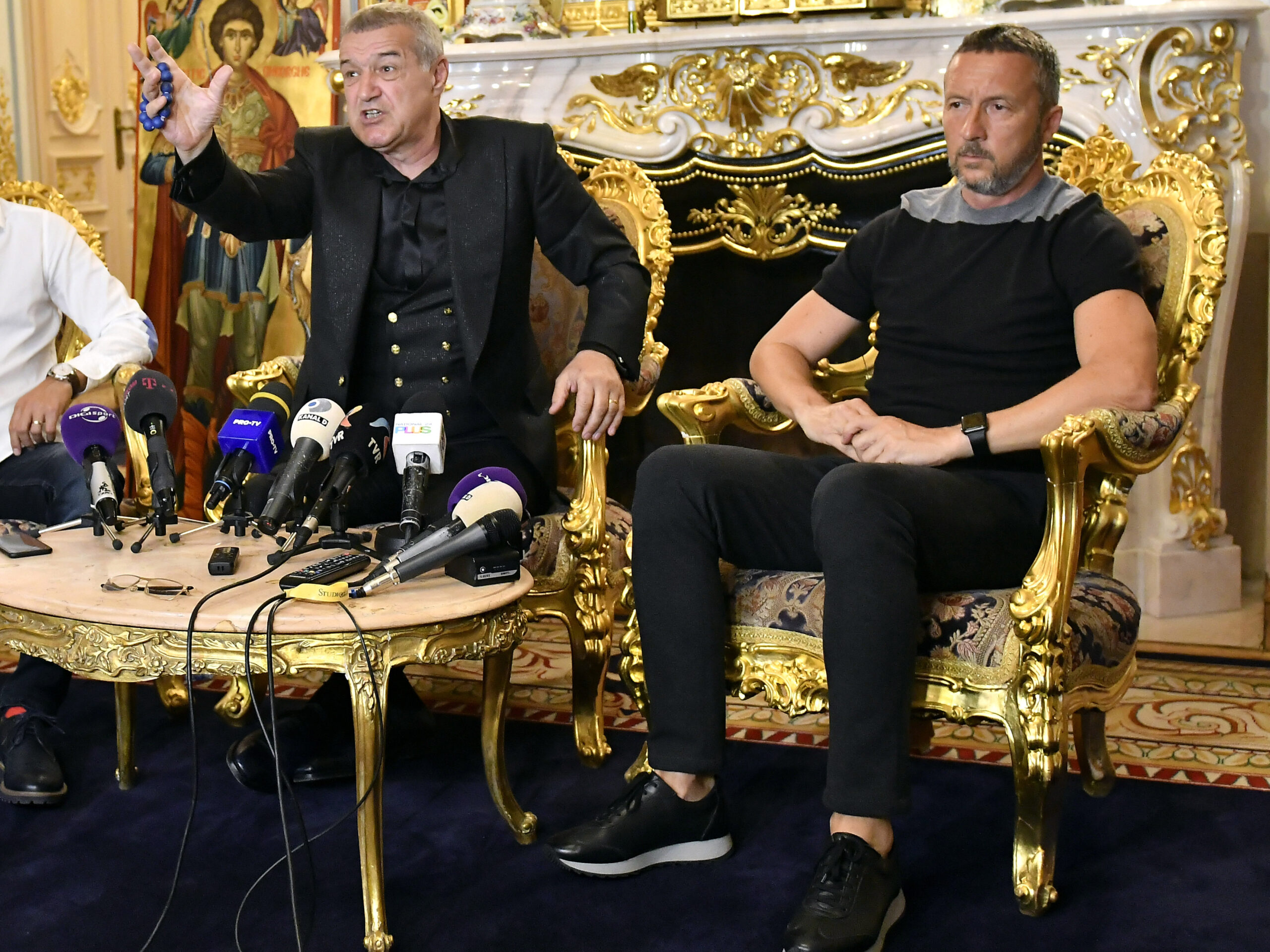 Decizie radicală luată de Meme Stoica și Gigi Becali la FCSB