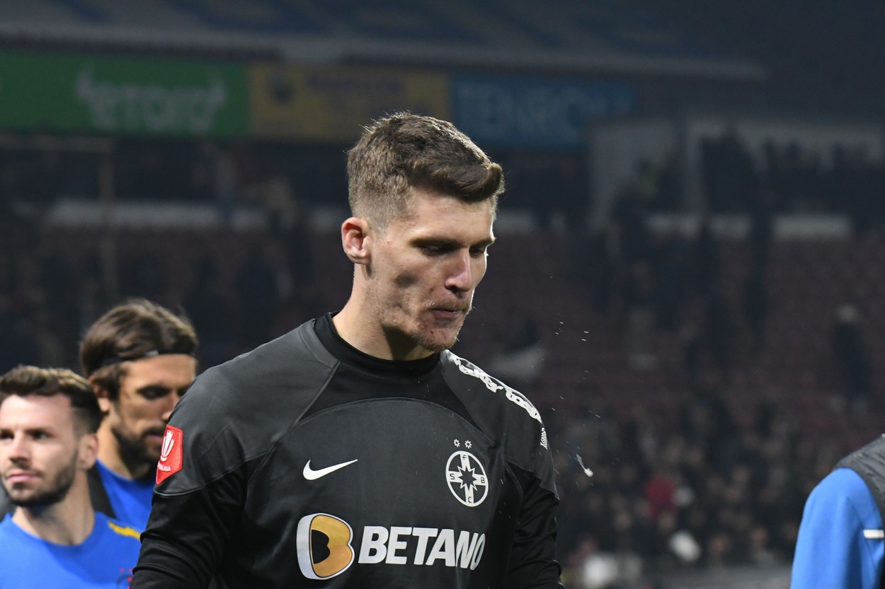 Gigi Becali a cerut 10 milioane de euro pentru Ștefan Târnovanu!