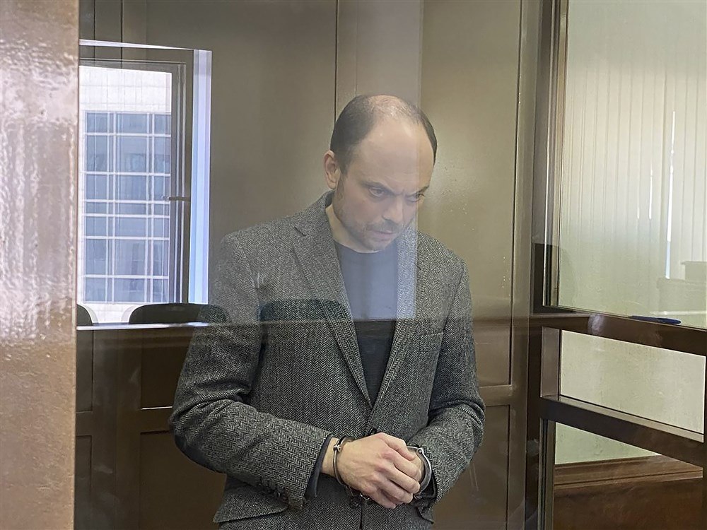 Rusia. Jurnalistul Vladimir Kara-Murza, transferat într-o închisoare necunoscută