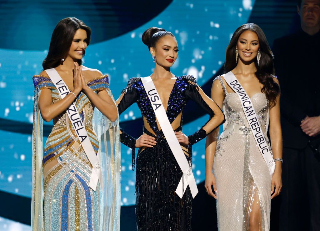 Miss Univers elimină limitele de vârstă la concursuri. Până acum, concurau doar tinerele cu vârste cuprinse între 18 şi 28 de ani