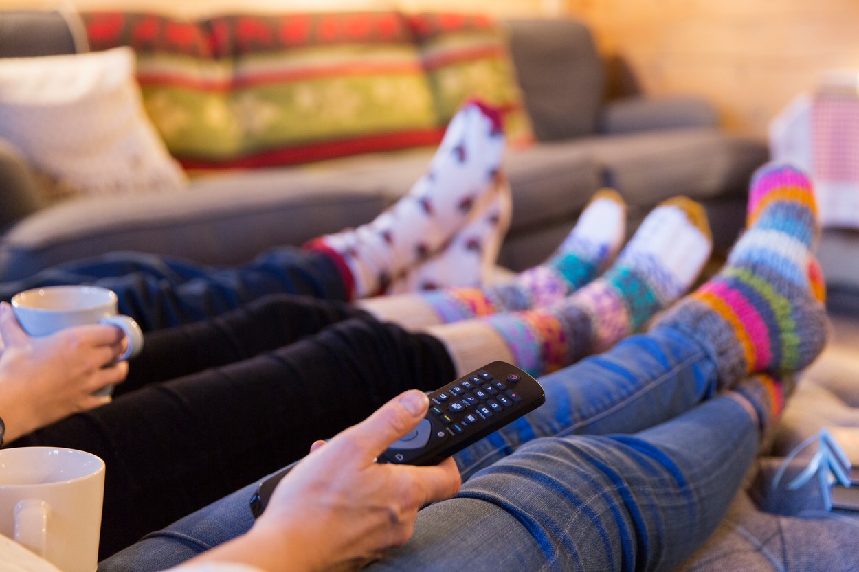 SERIALE TV atât de bune încât oamenii le-au revăzut de mai multe ori. Cele mai bune sunt pe Netflix