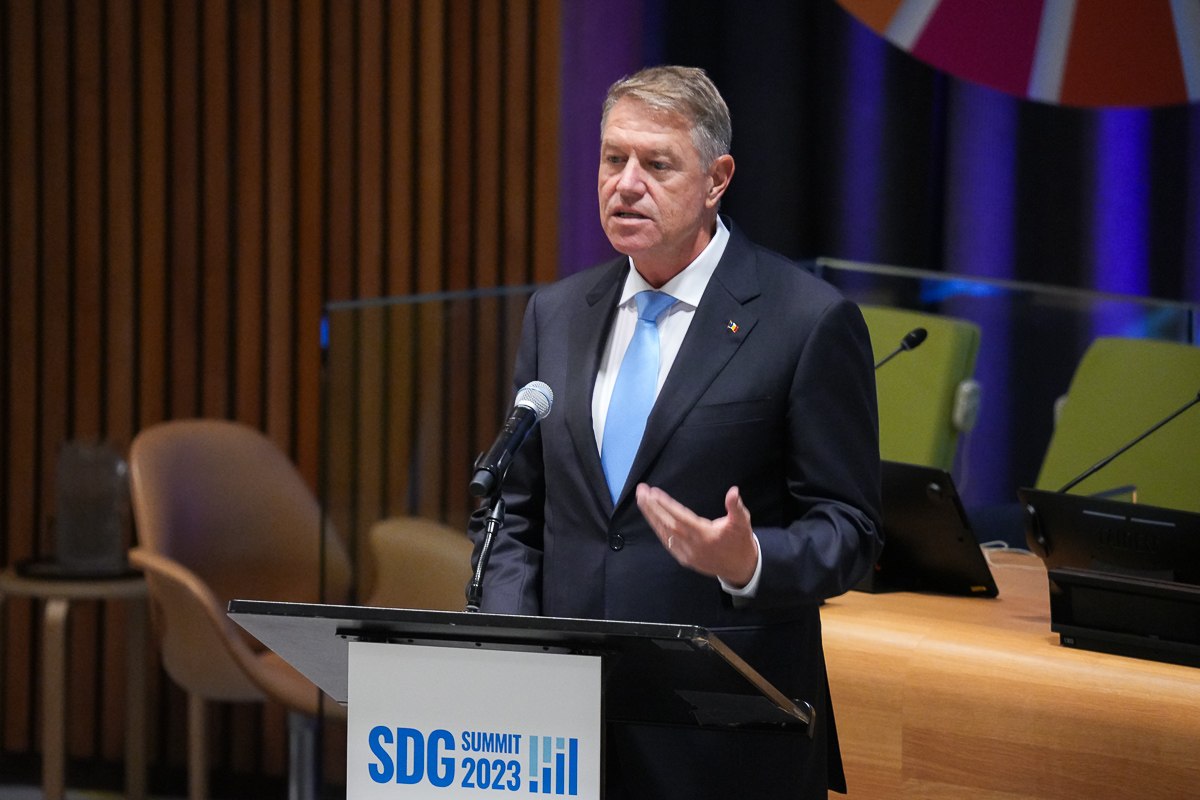 Iohannis, prezent la consultările politice organizate de președintele SUA. Sprijinul pentru Ucraina, printre subiecte