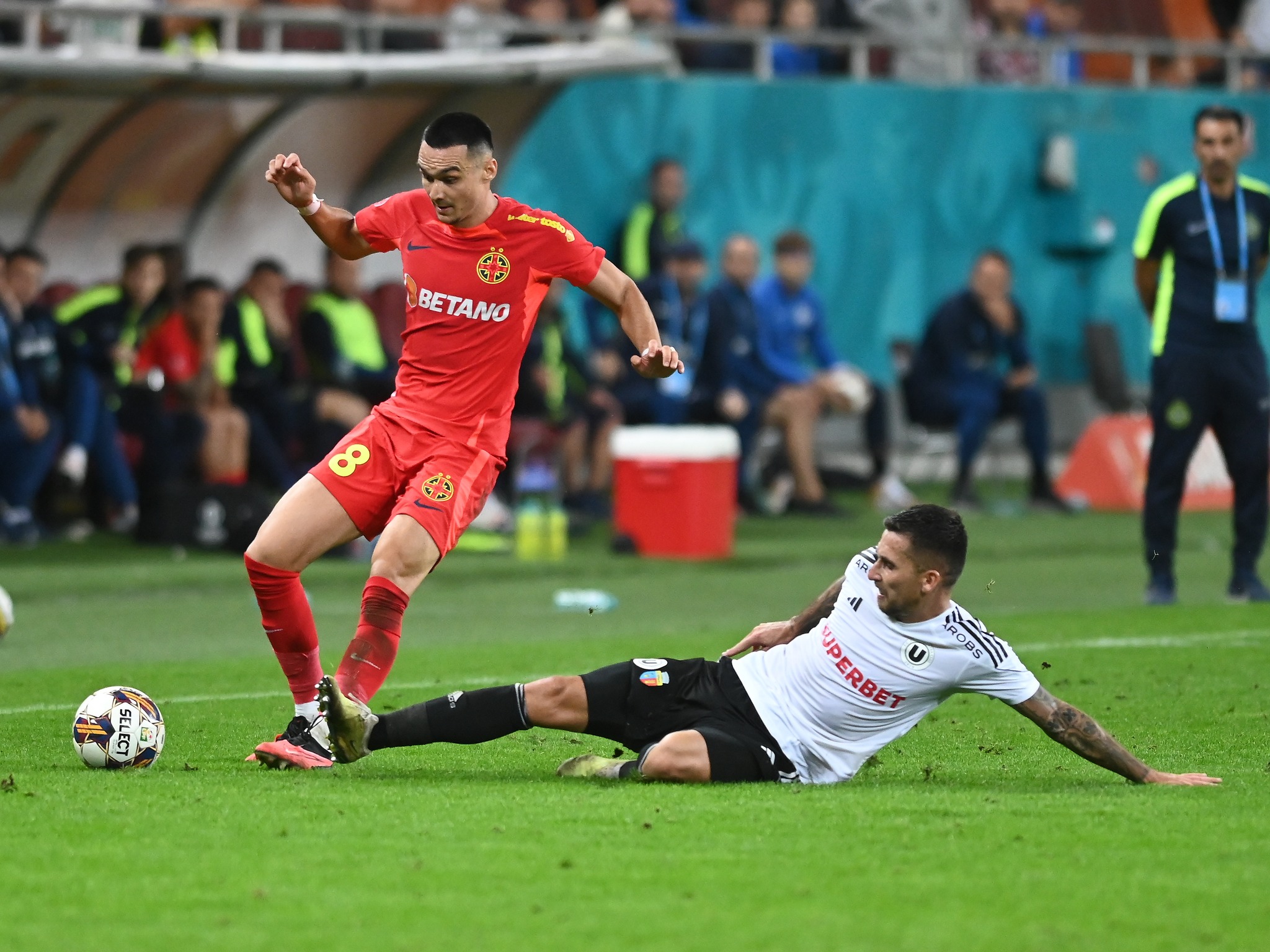 FCSB, egal cu U. Cluj! Ce fotbaliști l-au înfuriat pe Gigi Becal