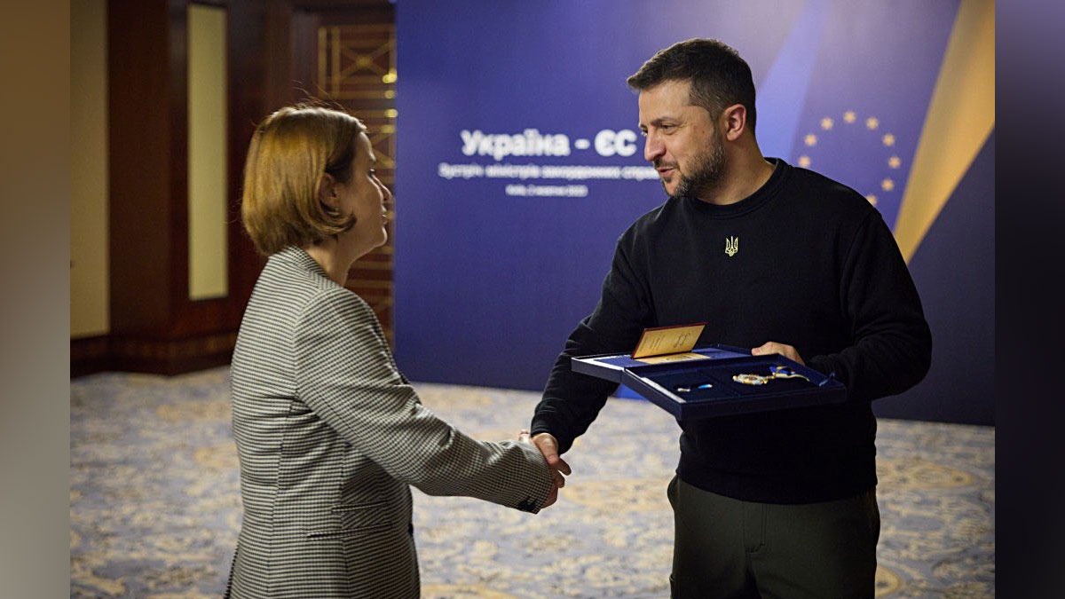 Zlenski a decorat-o pe Luminița Odobescu cu Ordinul Prinţului Iaroslav cel Înţelept
