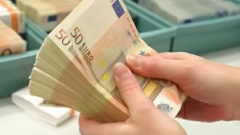 Ce se întâmplă dacă nu plăteşti o rată la bancă. Ce trebuie să știi dacă ai probleme financiare