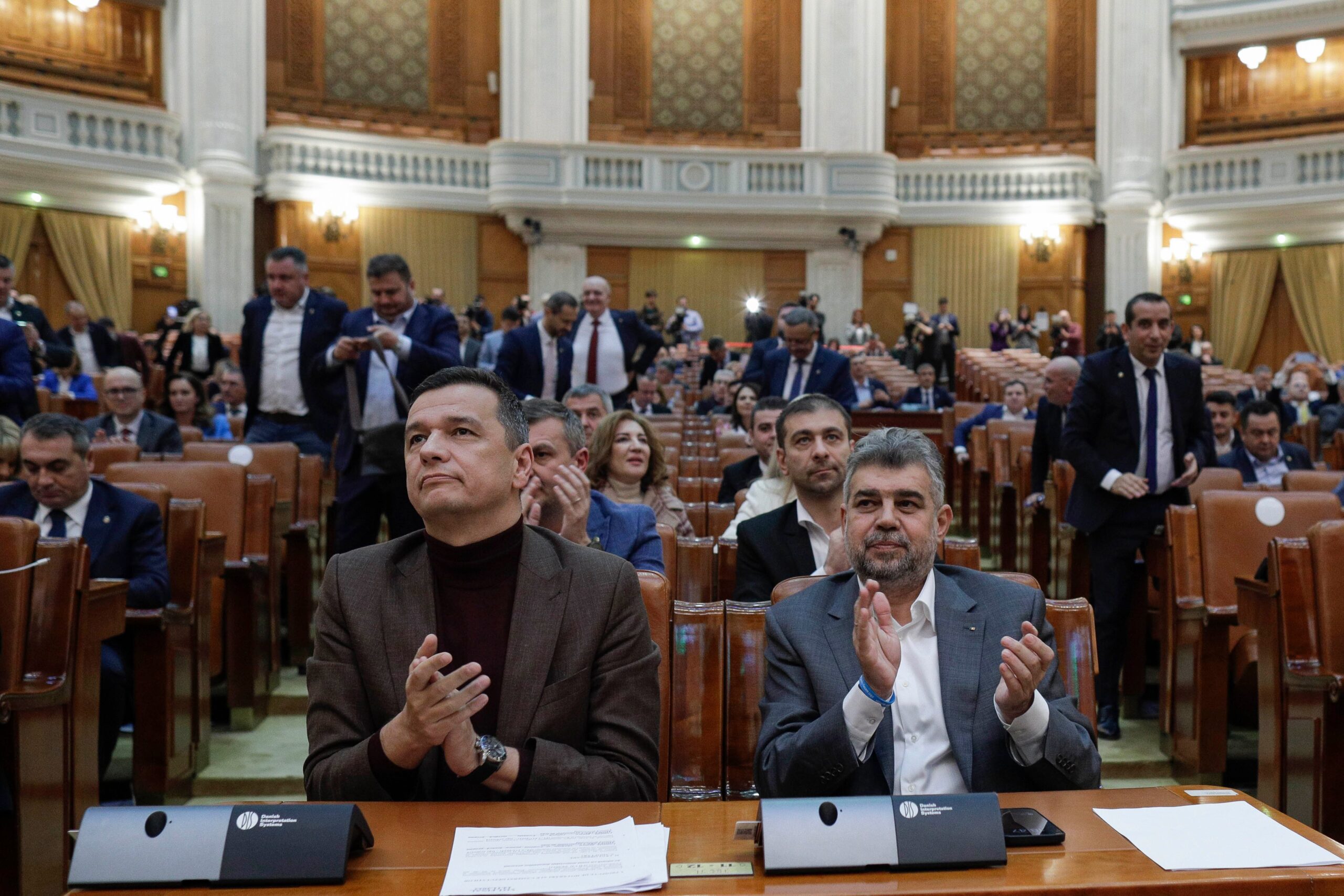 Jocuri de culise. Scenariul comasării localelor cu primul tur al prezidențialelor, luat în calcul și de PSD