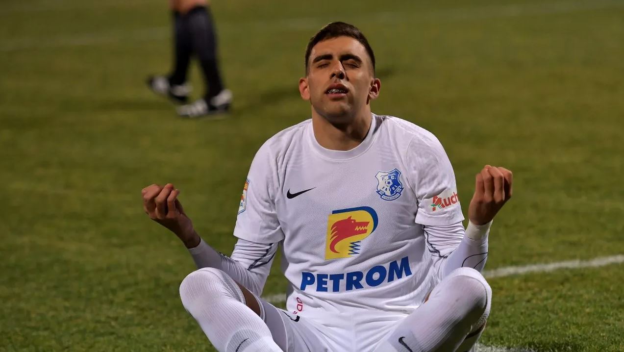 Dinamo vrea să dea lovitura cu transferul lui Jefte Betancor, dar Mircea Rednic încearcă să distrugă afacerea fostului său club!