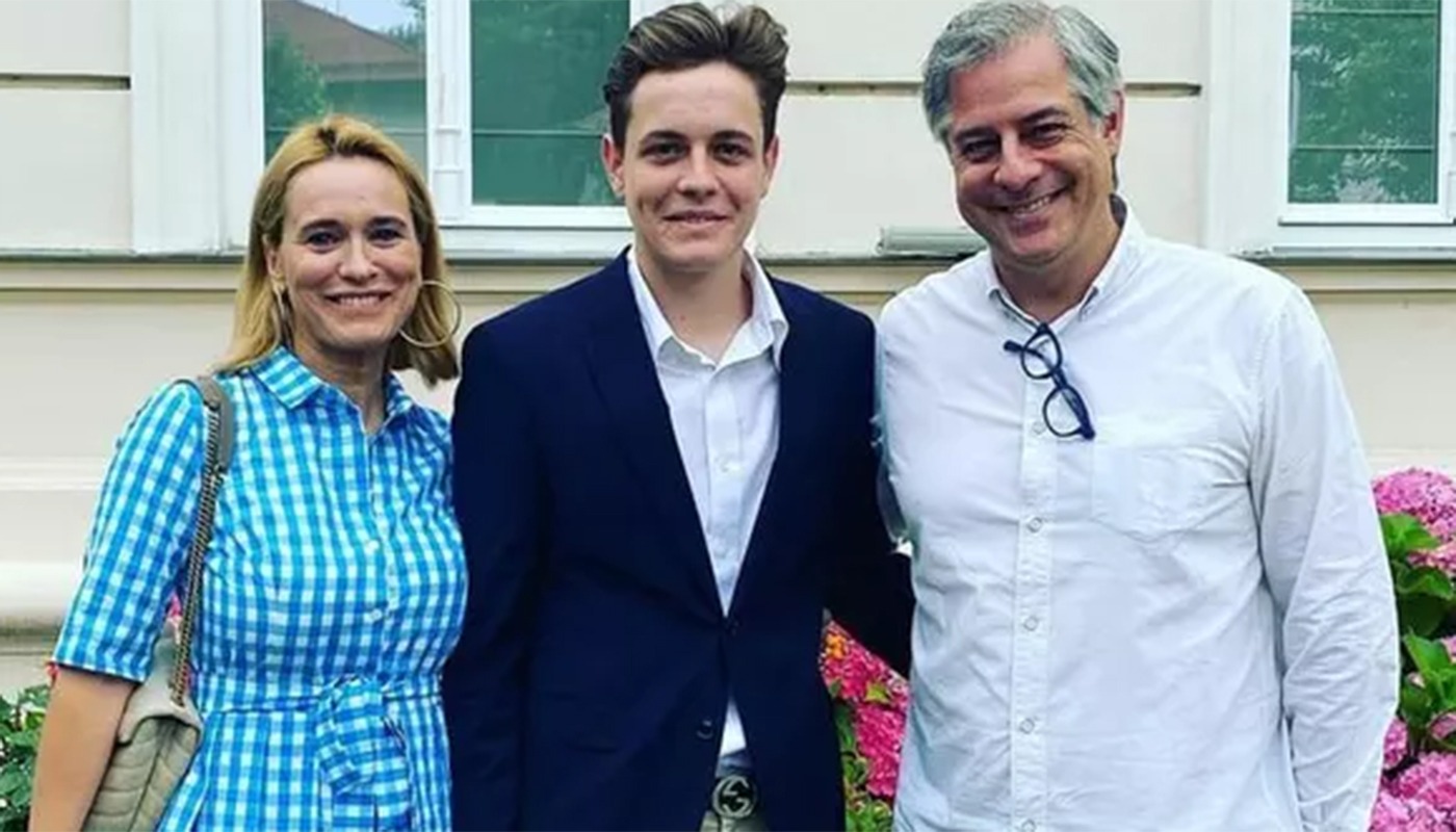 De ce a fost exmatriculat Aris Eram de la Liceul Francez. Ce a fost prins făcând în toaleta școlii concurentul America Express de la Antena 1