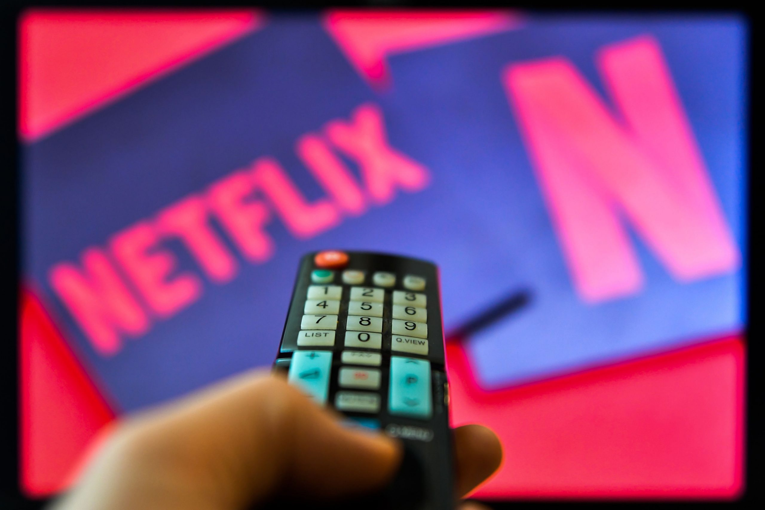 VIDEO. Netflix te așteaptă cu cele mai noi titluri ale lunii decembrie. Ce filme și seriale ți-a pregătit platforma de streaming