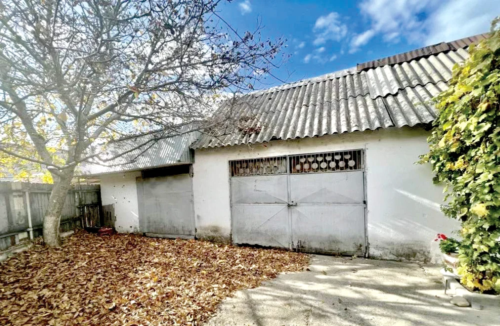 Un garaj din VASLUI costă cât un apartament cu două camere