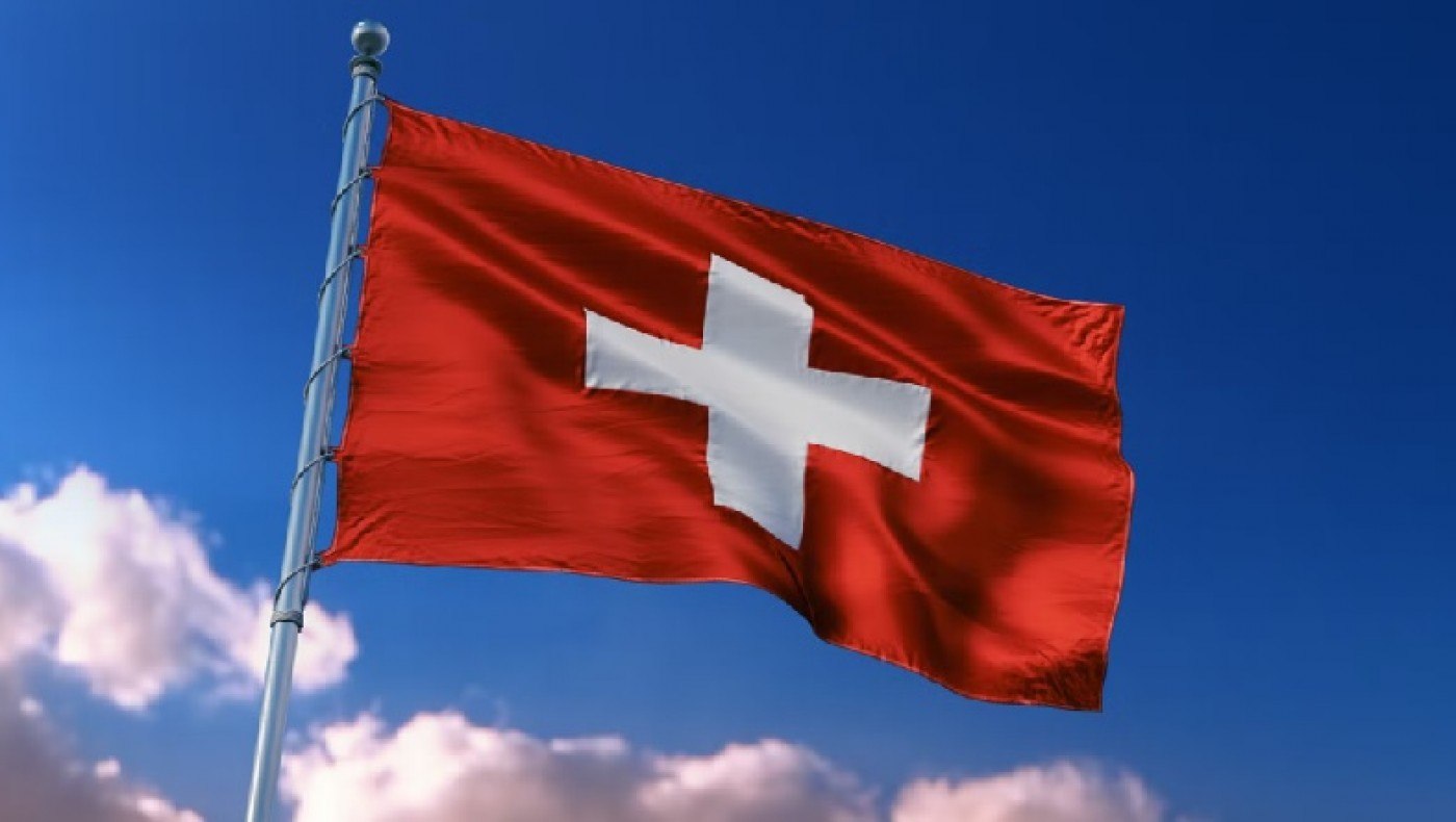 Elveţienii au spus „Da” celei de-a 13-a pensii şi „Nu” majorării vârstei de pensionare