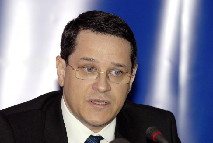 Hellvig: Dar ce te faci dacă nu nimerești un Ronald Reagan sau un Volodimir Zelenski?