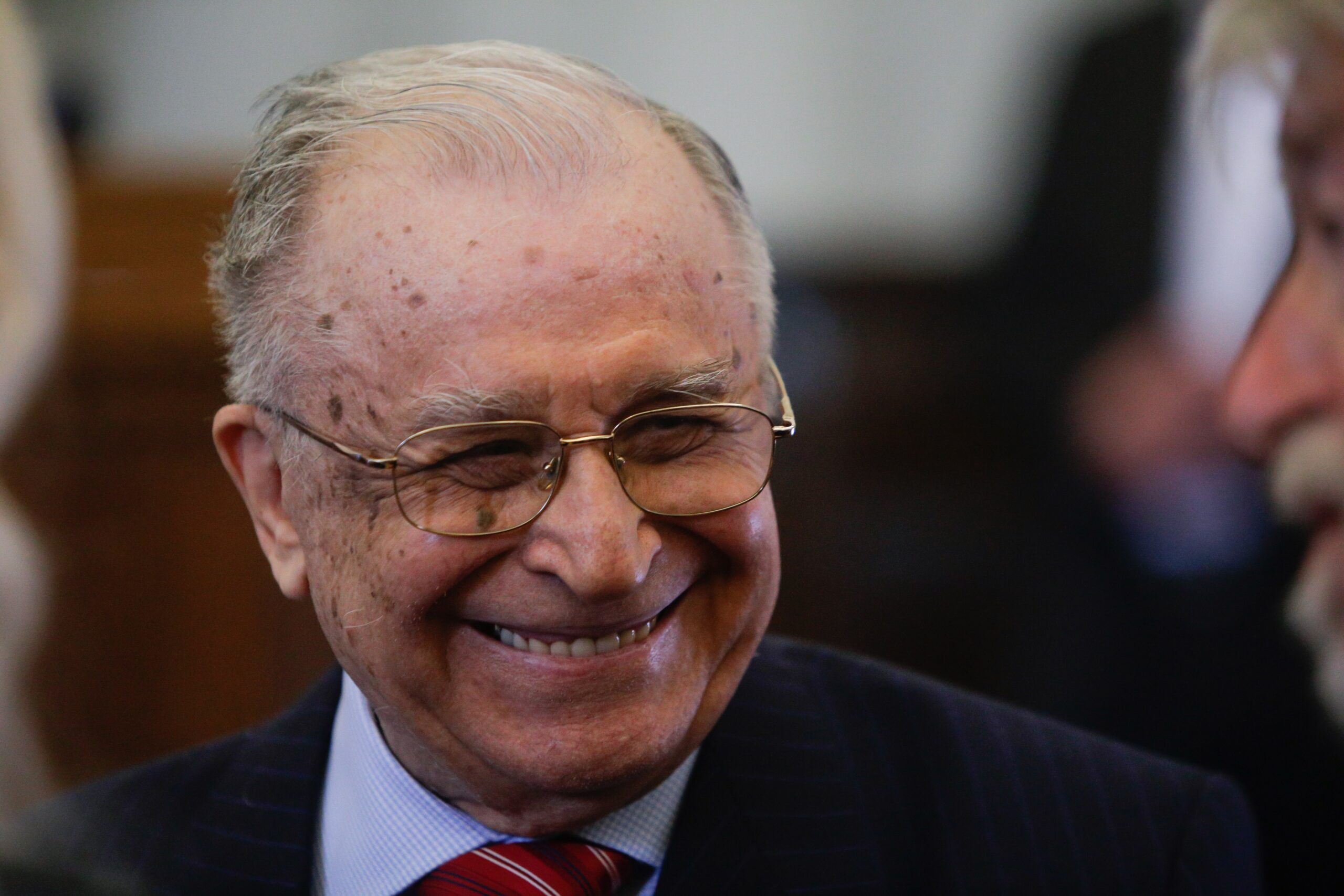 Ion Iliescu atrage atenția asupra creşterii populismului: „E consecința absenței voinței politice de a construi ceva”