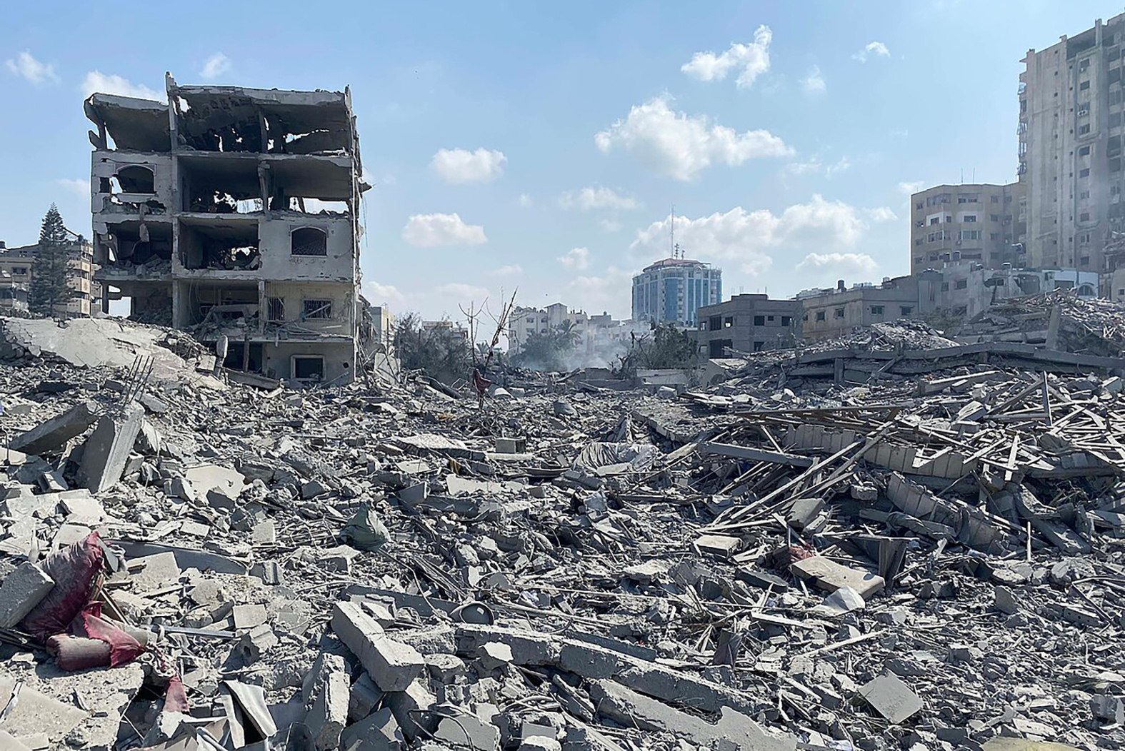 Haaretz: Israelul creează o zonă tampon la granița cu Gaza