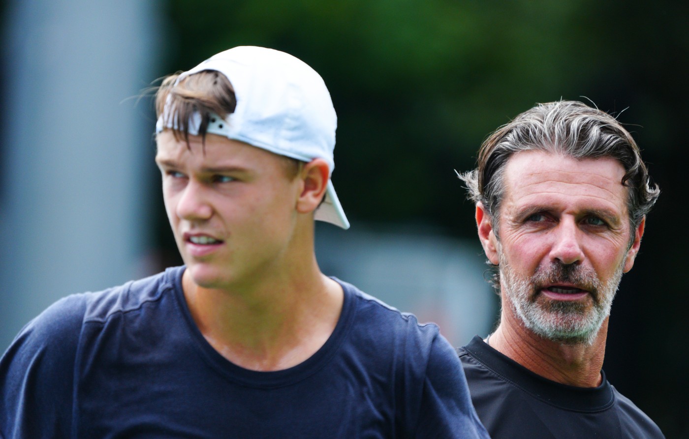 amenințări cu moartea pentru jucătorul pe care îl antrenează după Simona Halep!