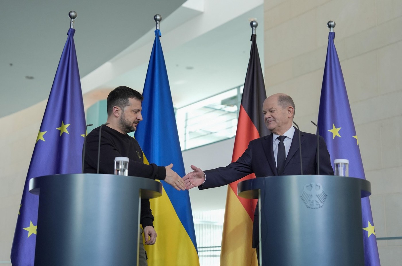 Scholz și Zelenski au discutat despre situația din Ucraina și despre continuarea dialogului pentru o ”SOLUȚIE DE PACE”