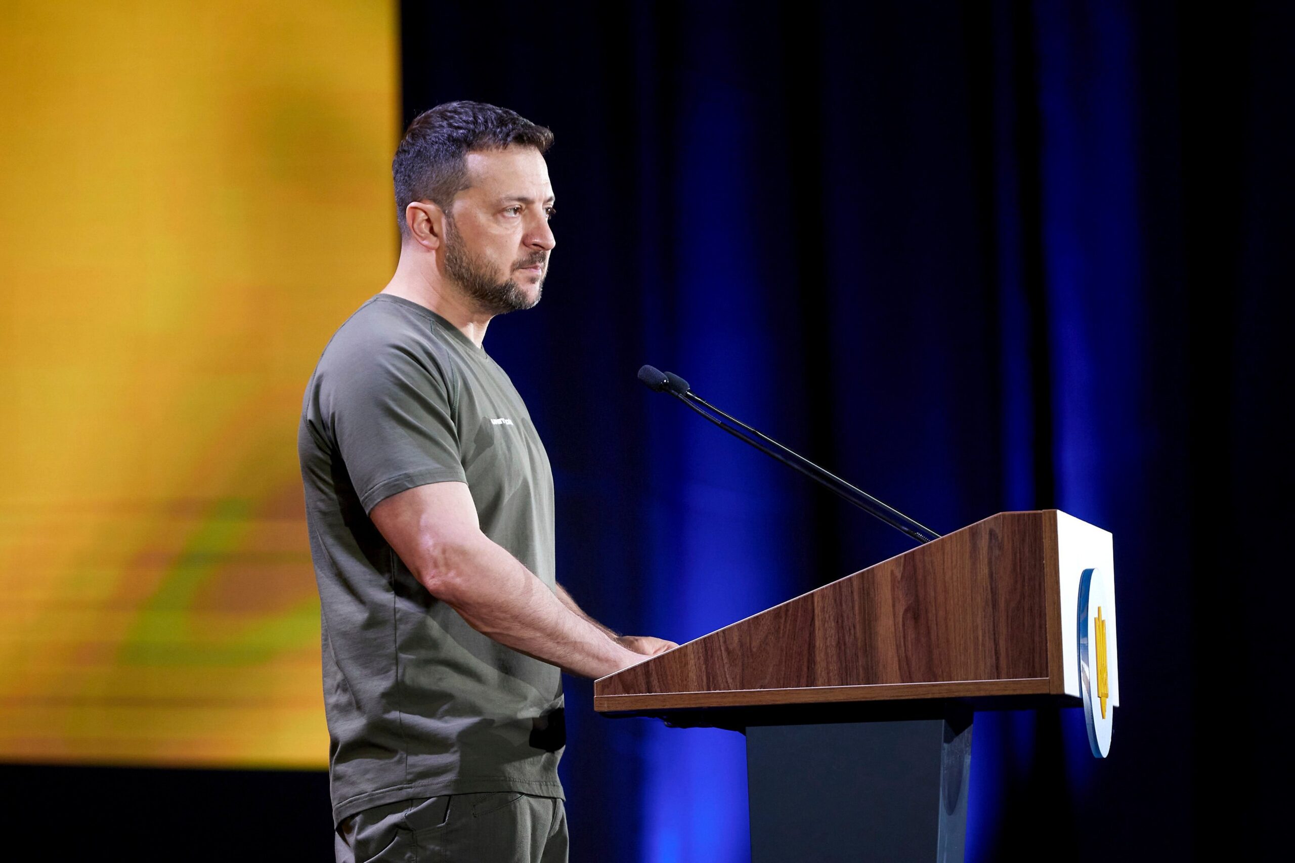 Zelenski cere Vestului să-i permită să atace teritoriul rus cu armament occidental