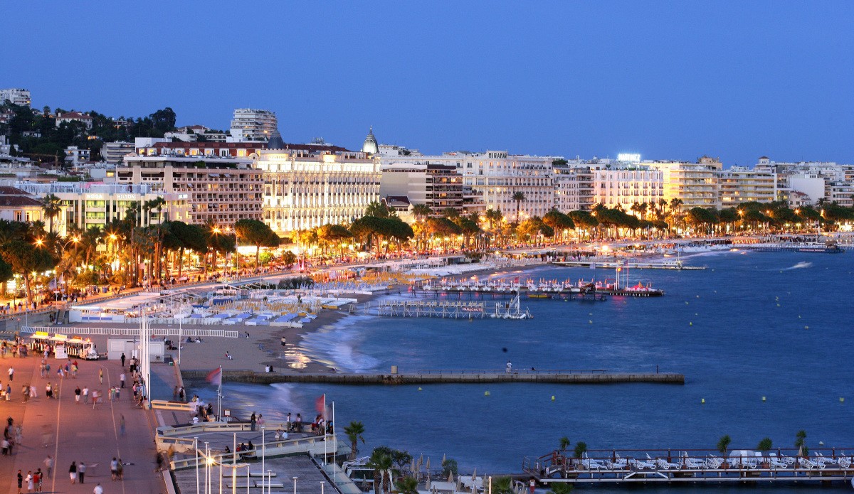 Cannes devine un loc de întâlnire pentru celebrități în luna mai