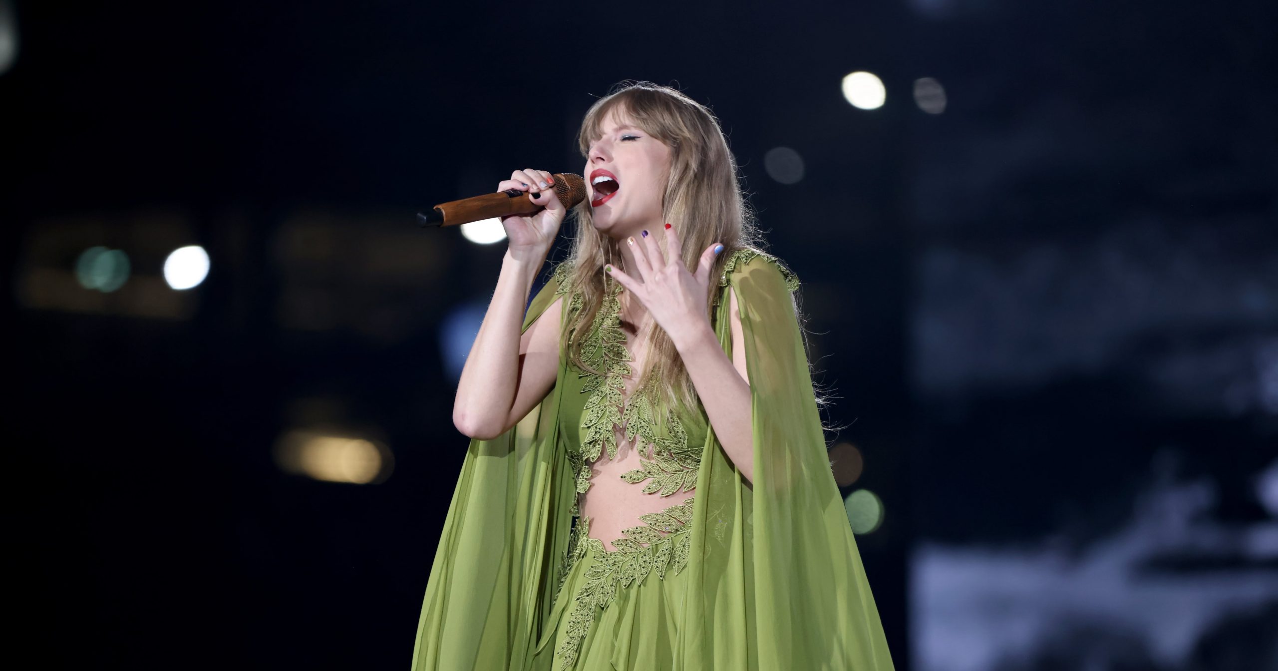 O biserică din Germania oferă cântece de Taylor Swift la liturghie