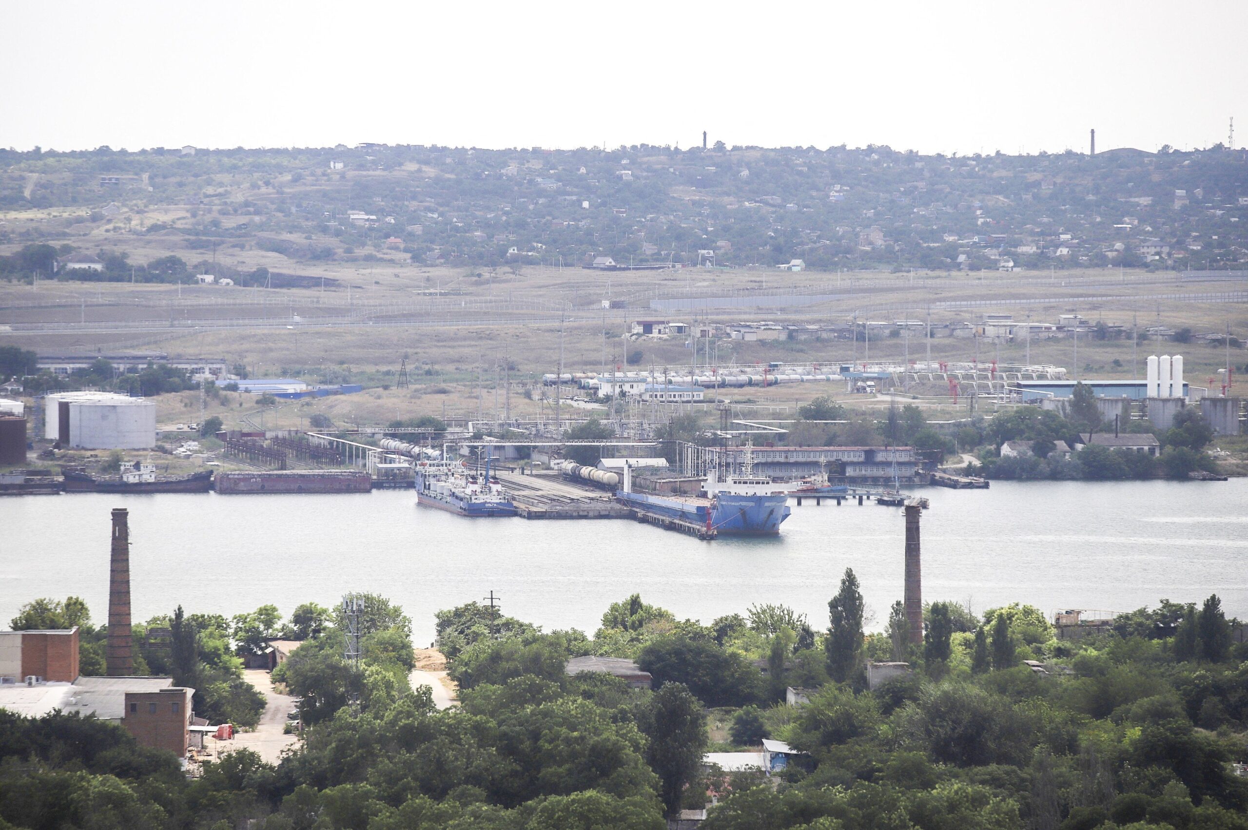 Rușii aproape au terminat noua rută feroviară prin teritoriile ocupate de la Marea Azov