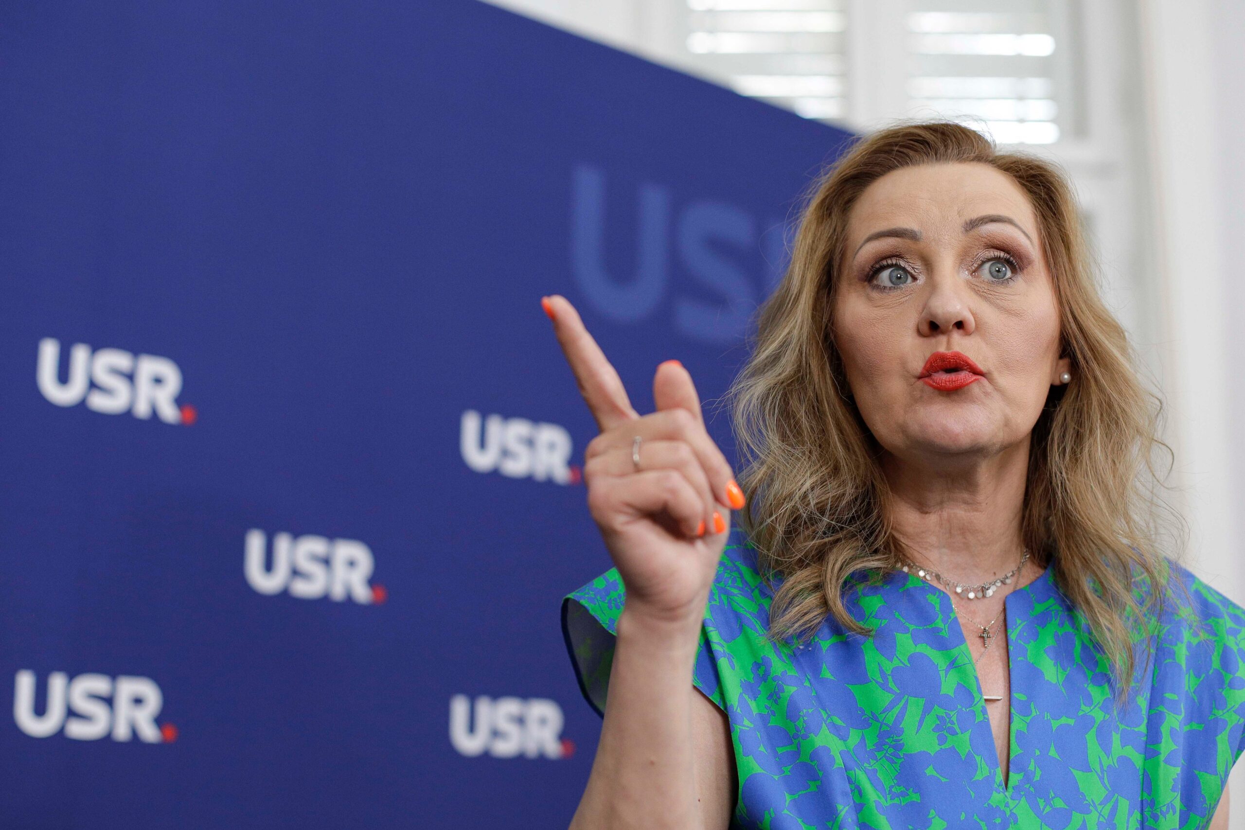 Ancheta EPPO privind fraude cu bani europeni la Câmpulung. Lasconi: ”Nu mă las intimidată”. Dosarul ar viza firme private