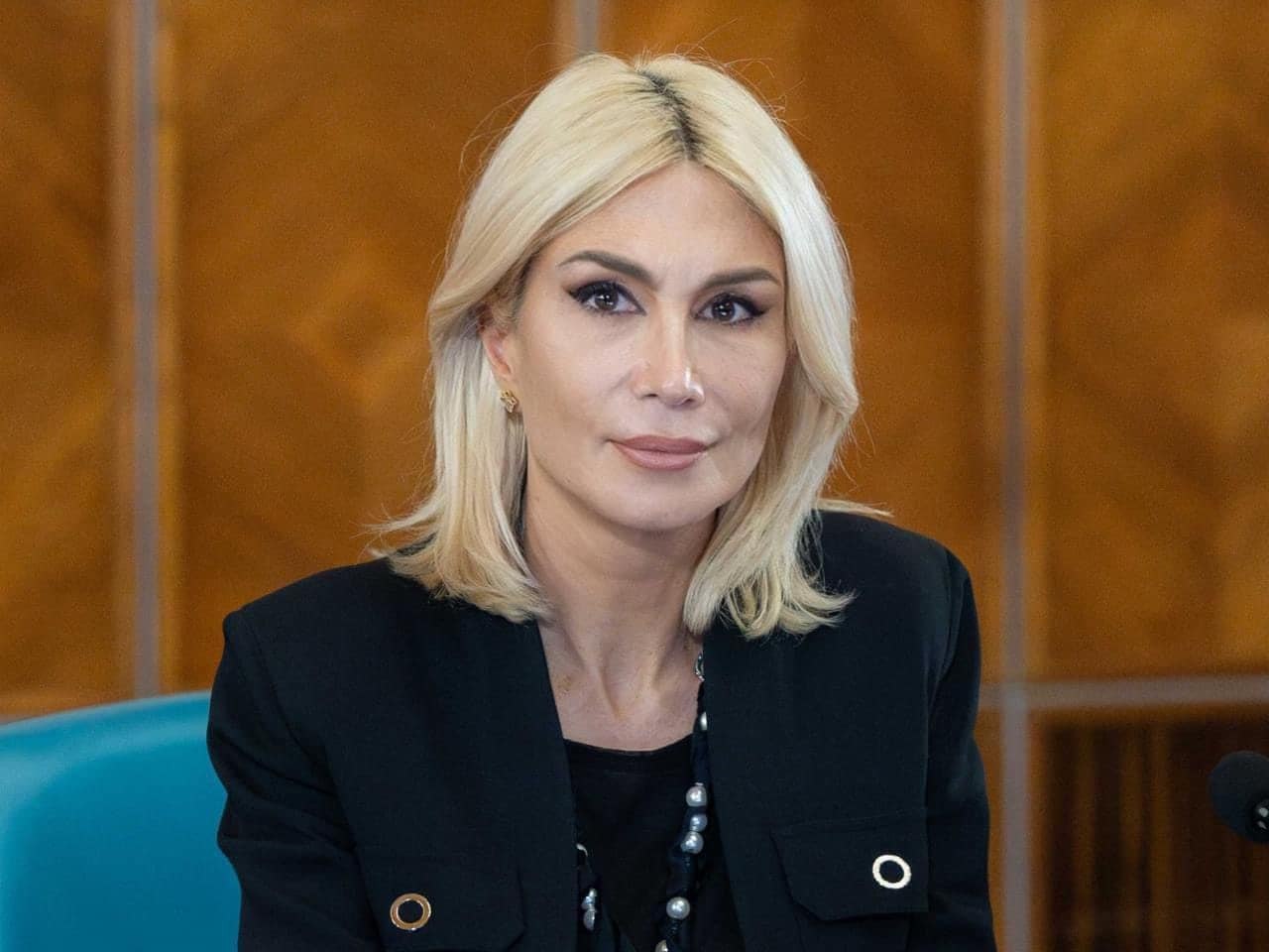 Raluca Turcan intervine în scandalul Șoșoacă: „A făcut de râs România”