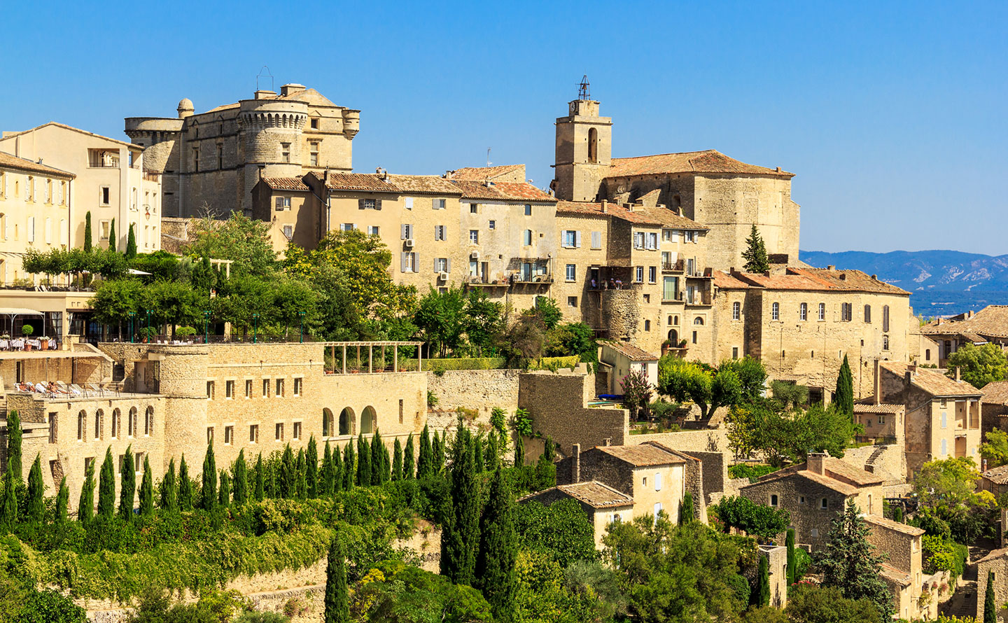 Ce vizitezi astăzi? Provence este destinația perfectă