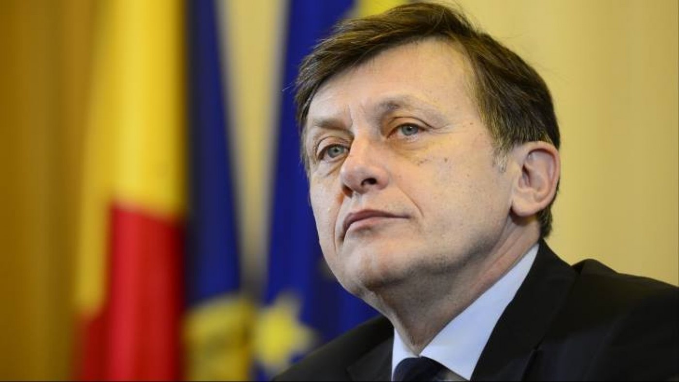 Crin Antonescu: „Dacă PNL nu mai vrea cu PSD, să schimbe conducerea. Nu pot veni Rareș, Luci Bode să spună că nu mai pot cu PSD”
