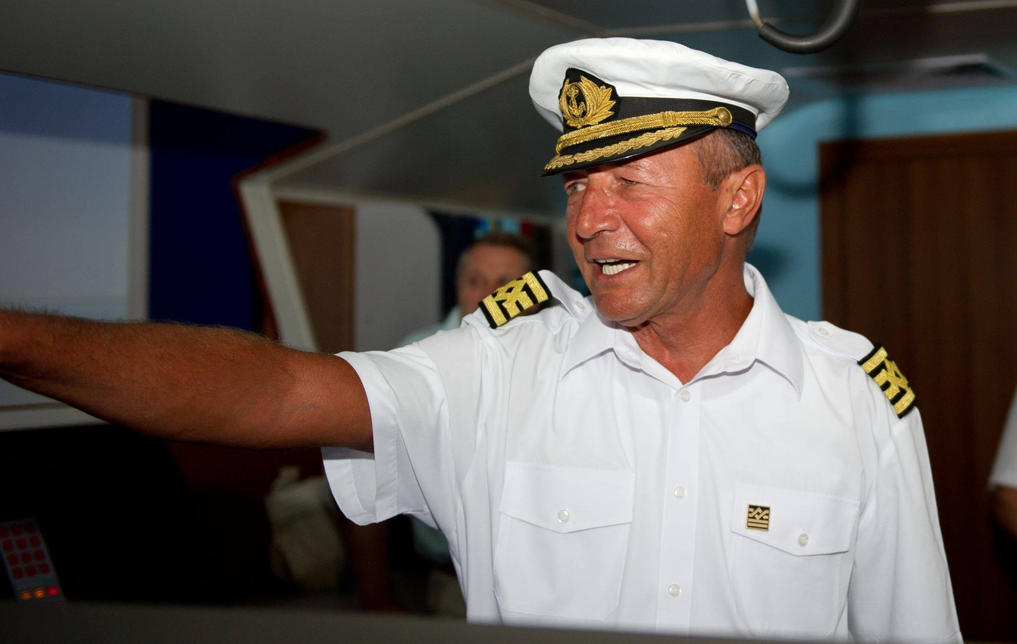 Traian Băsescu a înfierbântat internetul la prima postare pe Facebook după aproape doi ani. „Așteptăm să vă anunțați candidatura”