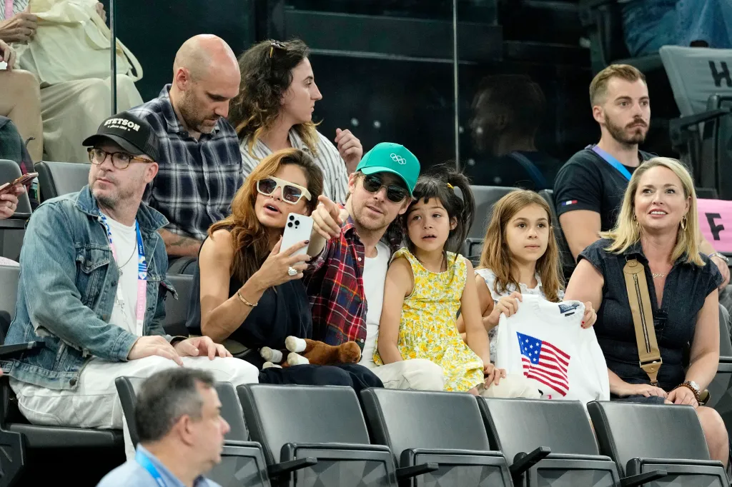 Ryan Gosling și Eva Mendes au avut o ieșire rară în public la JO