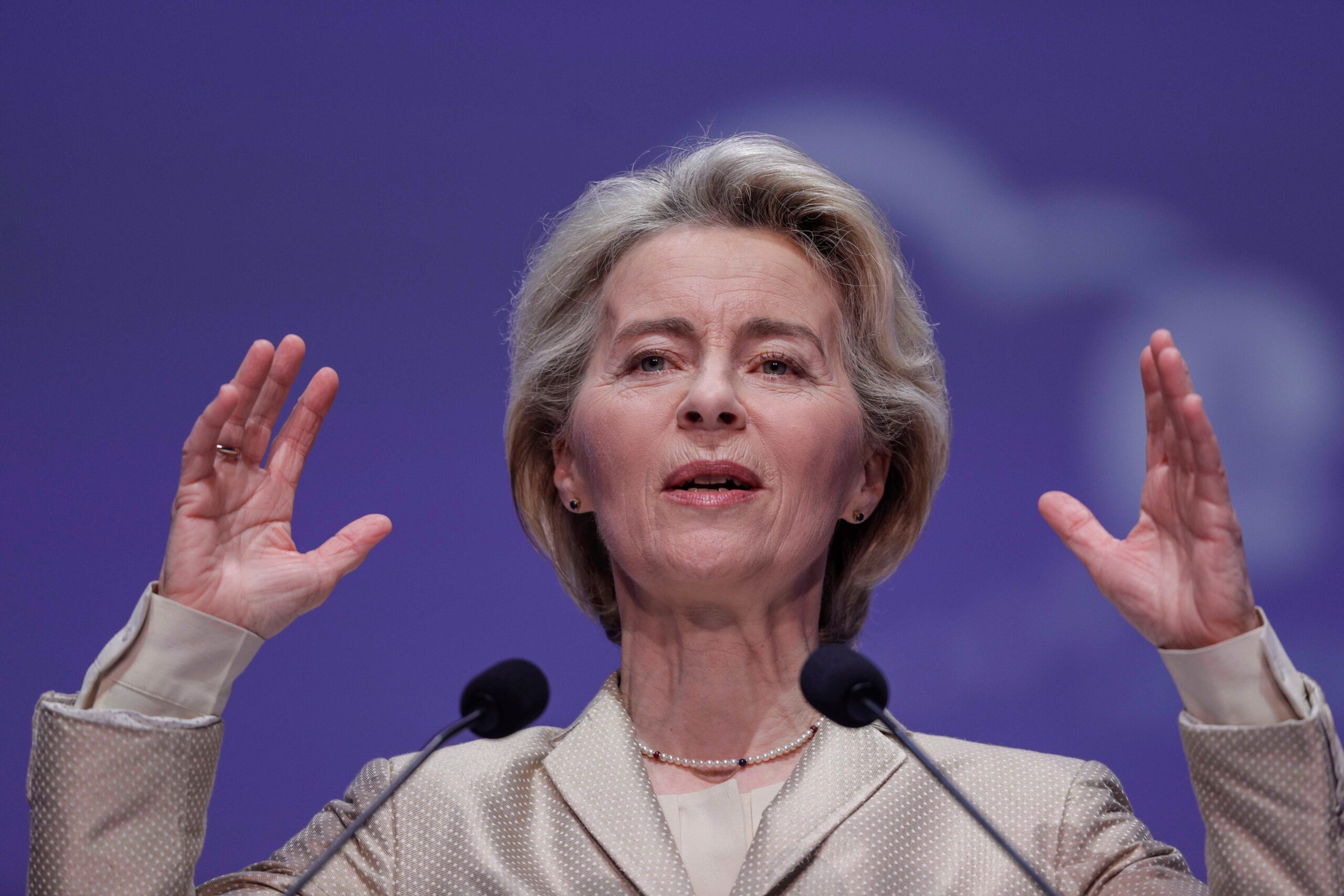Ursula von der Leyen continuă să lupte pentru paritatea de gen în echipa sa: „Dacă nu o cer, nu o voi primi”
