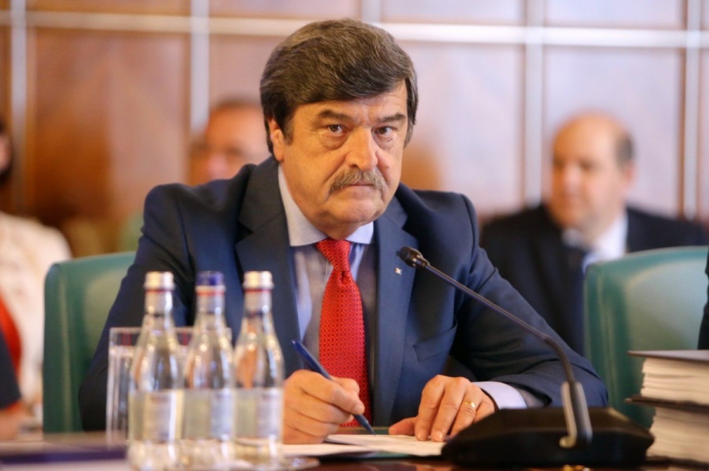 Curtea de Conturi a constatat că Toni Greblă și-a majorat salariul „în mod eronat”. Președintele AEP trebuie să dea înapoi peste 118.000 de lei