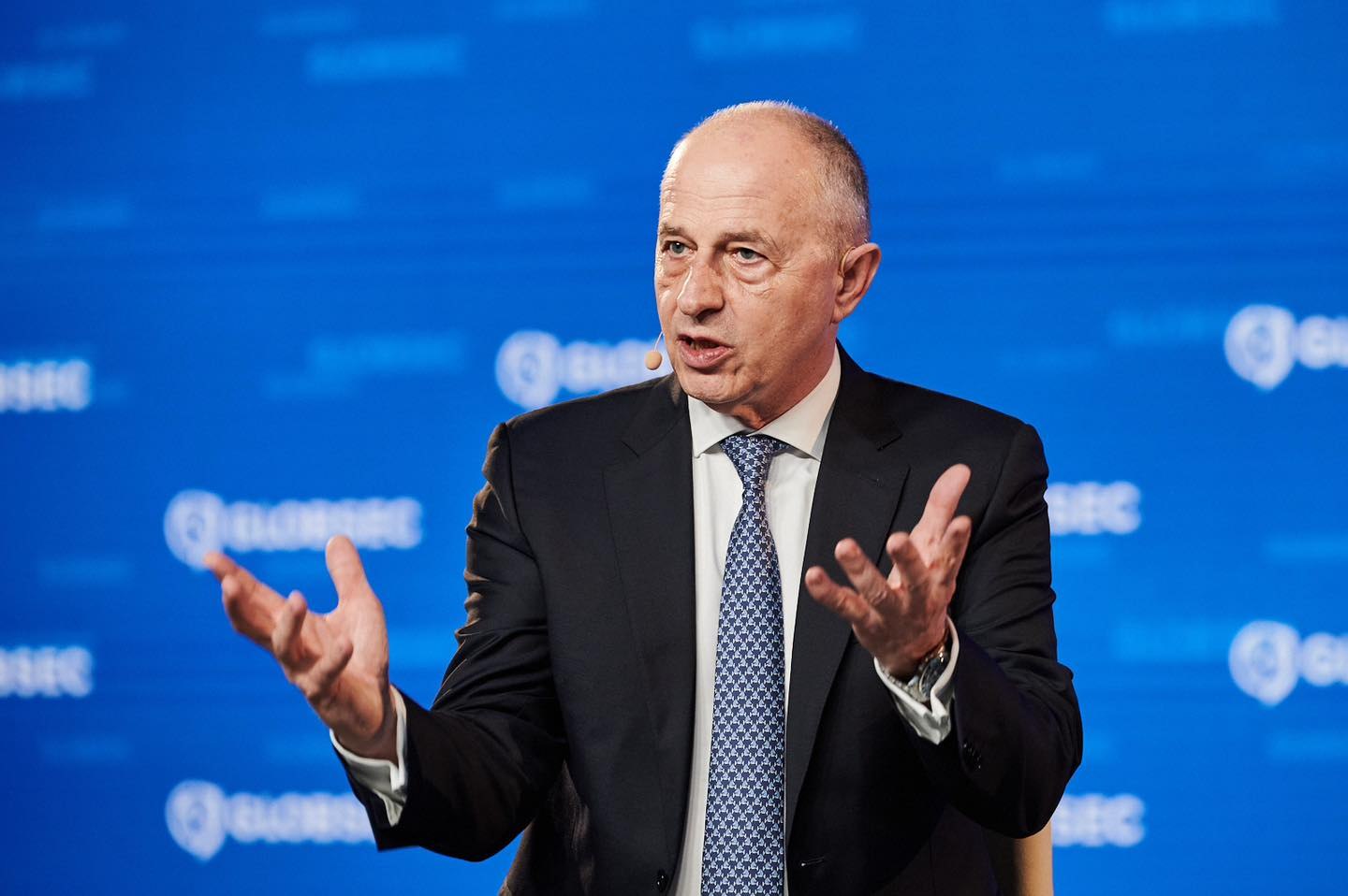 Mircea Geoană, după ultima zi la conducerea NATO. Ce urmează pentru viitorul candidat la Președinția României