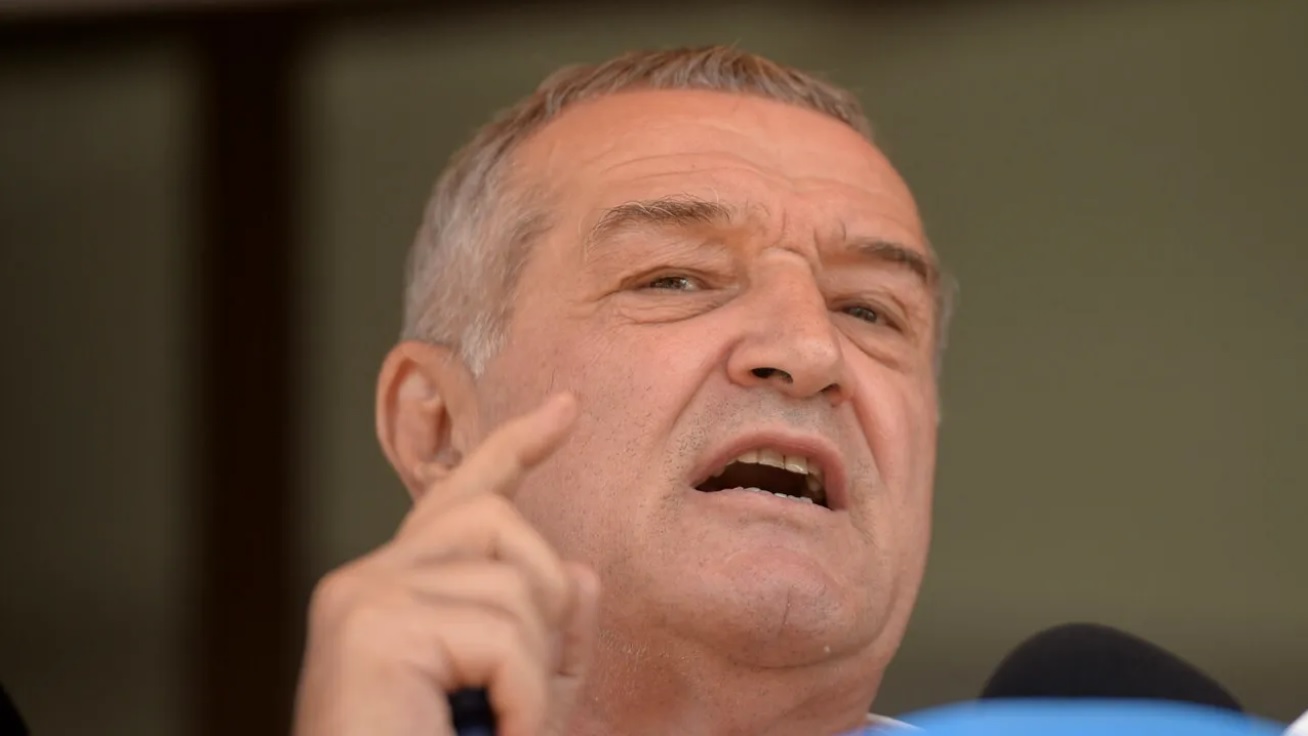 „M-a luat gura pe dinaninte”. Gigi Becali a negociat transferul bombă al lui Alex Mitriță la FCSB. Ce a făcut Mihai Rotaru când a auzit salariul pe care e gata rivalul să i-l dea la FCSB
