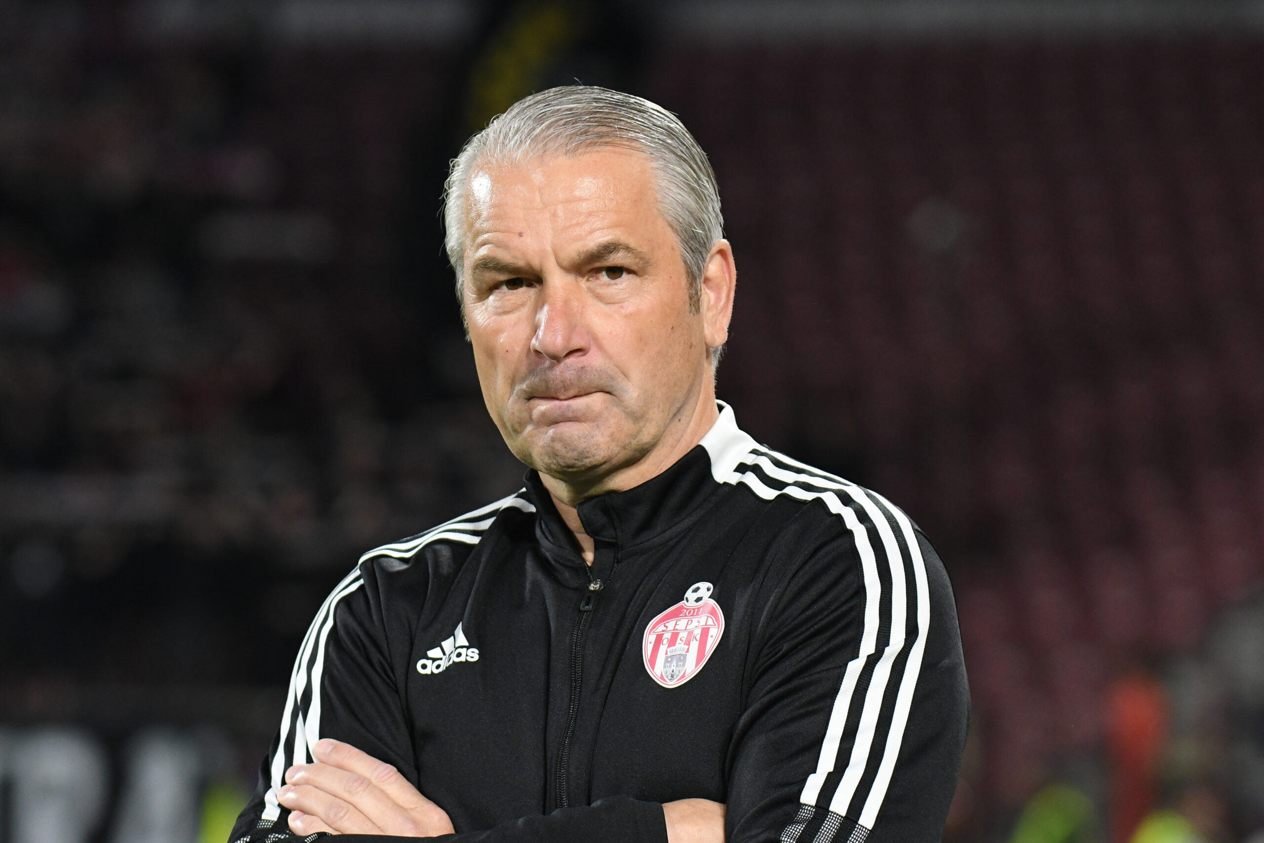 a mai dat afară un fotbalist