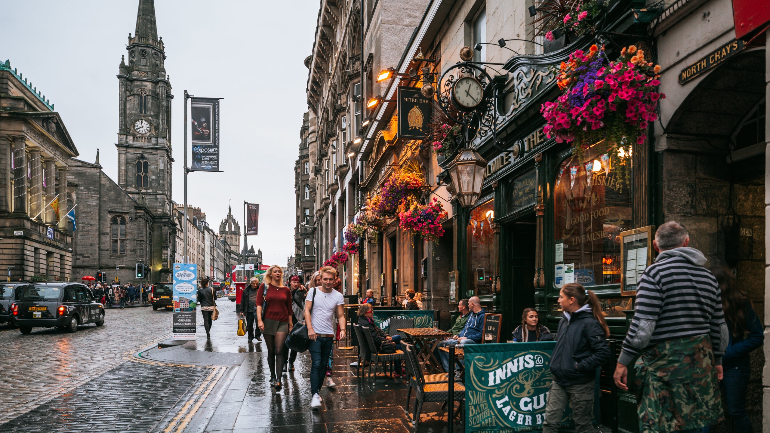 130 de persoane homeless sunt atrenați să fie ghizi în Edinburgh