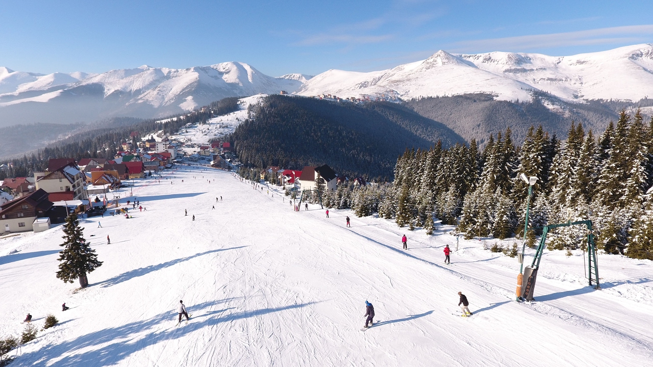 Ce zone de vacanță alegi pentru a merge la ski?
