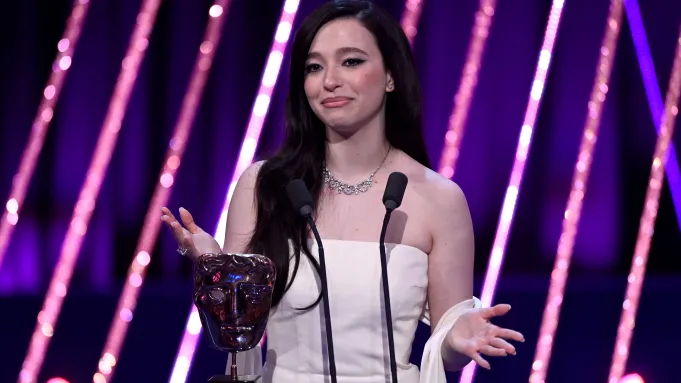 Marea surpriză a premiilor BAFTA este Mikey Madison
