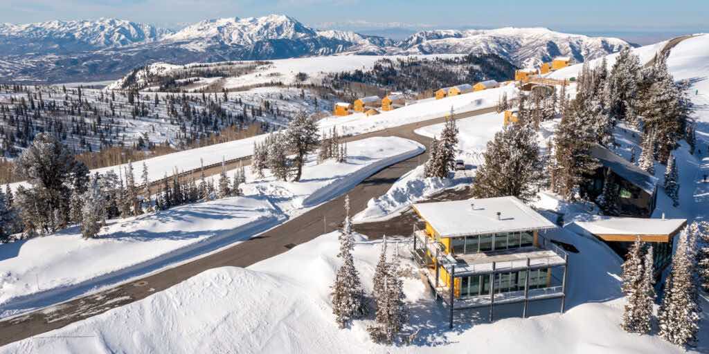 Reed Hastings, cofondatorul Netflix, te cheamă pe powder la schi