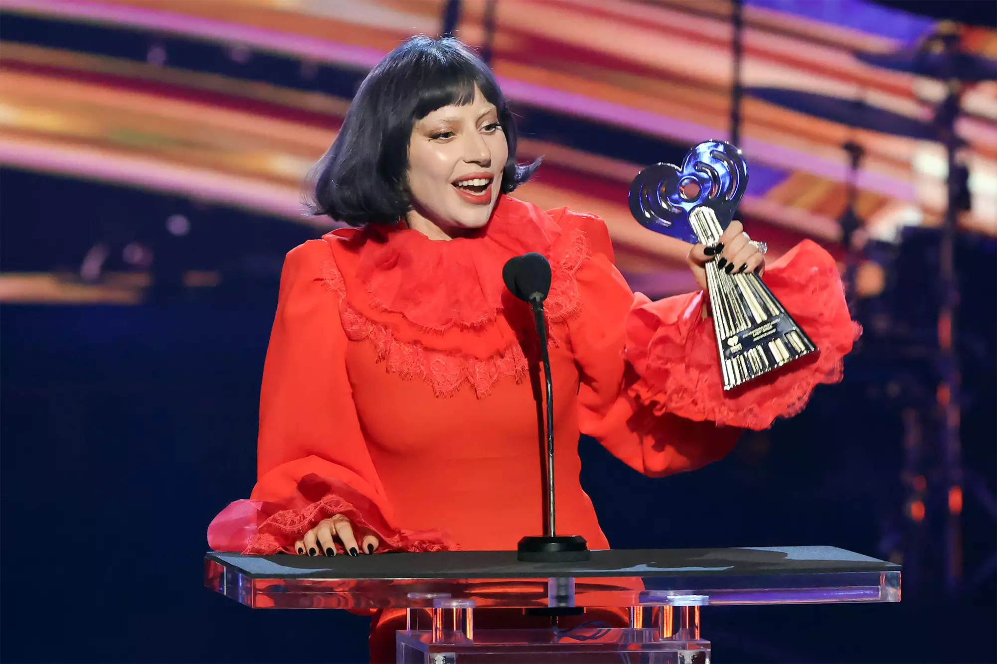 Lady Gaga a luat premiul Innovator Award