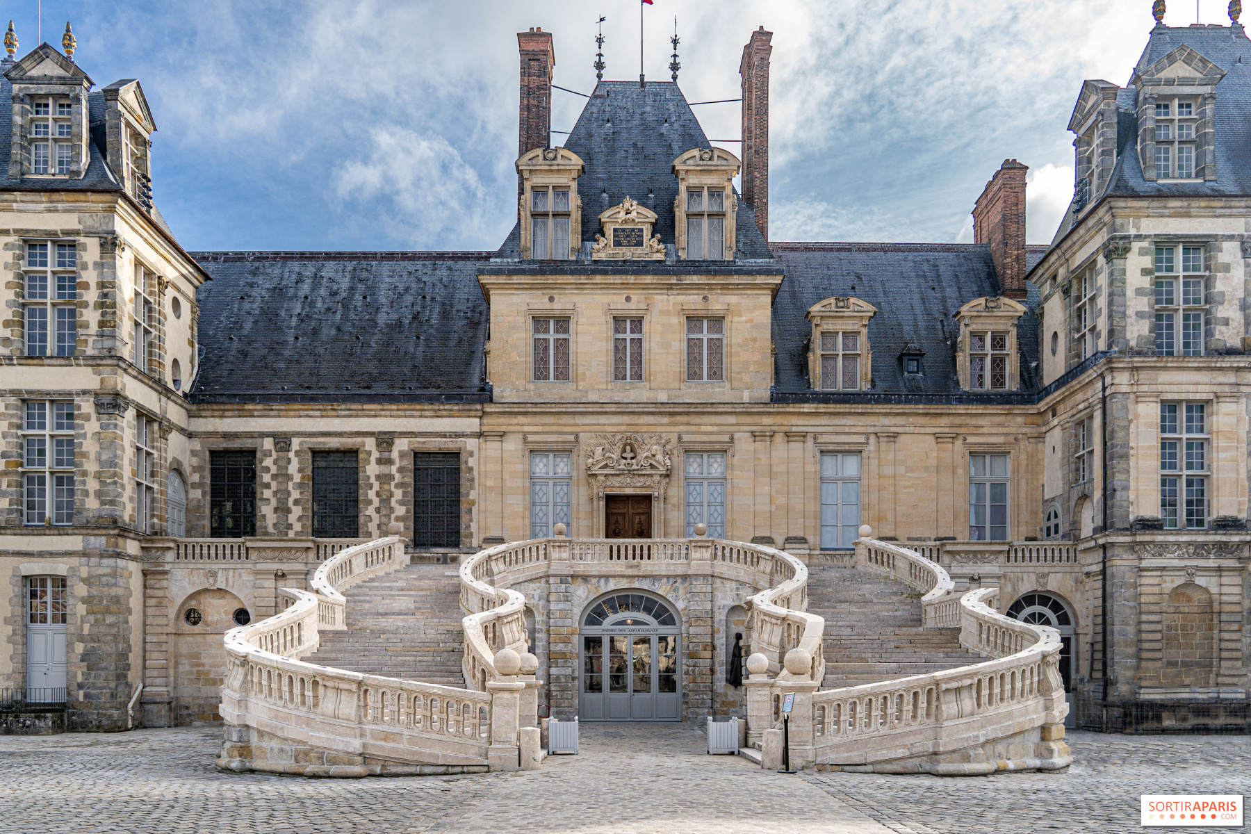 Monumentul favorit al francezilor în 2025 este Fontainebleau