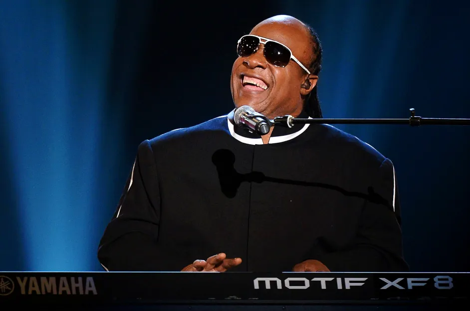 Stevie Wonder spune că nu se va gândi niciodată să se retragă