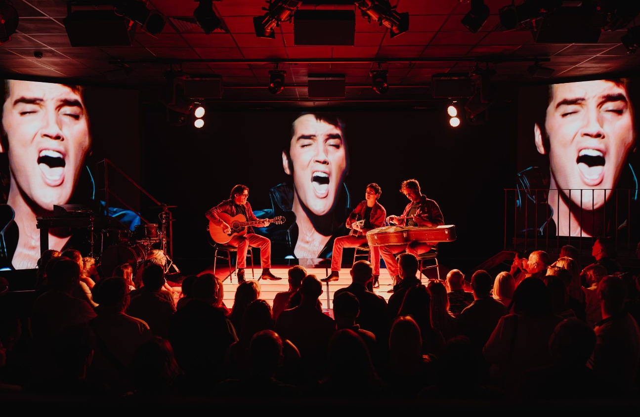 „Elvis Evolution” redefinește spectacolul la Londra