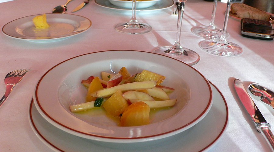 În inima Parisului, chef Alain Passard sfidează tradiția